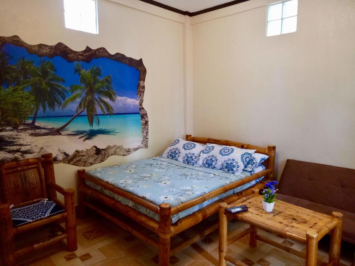 Prince Ludwig Beach Resort San Antonio  Buitenkant foto