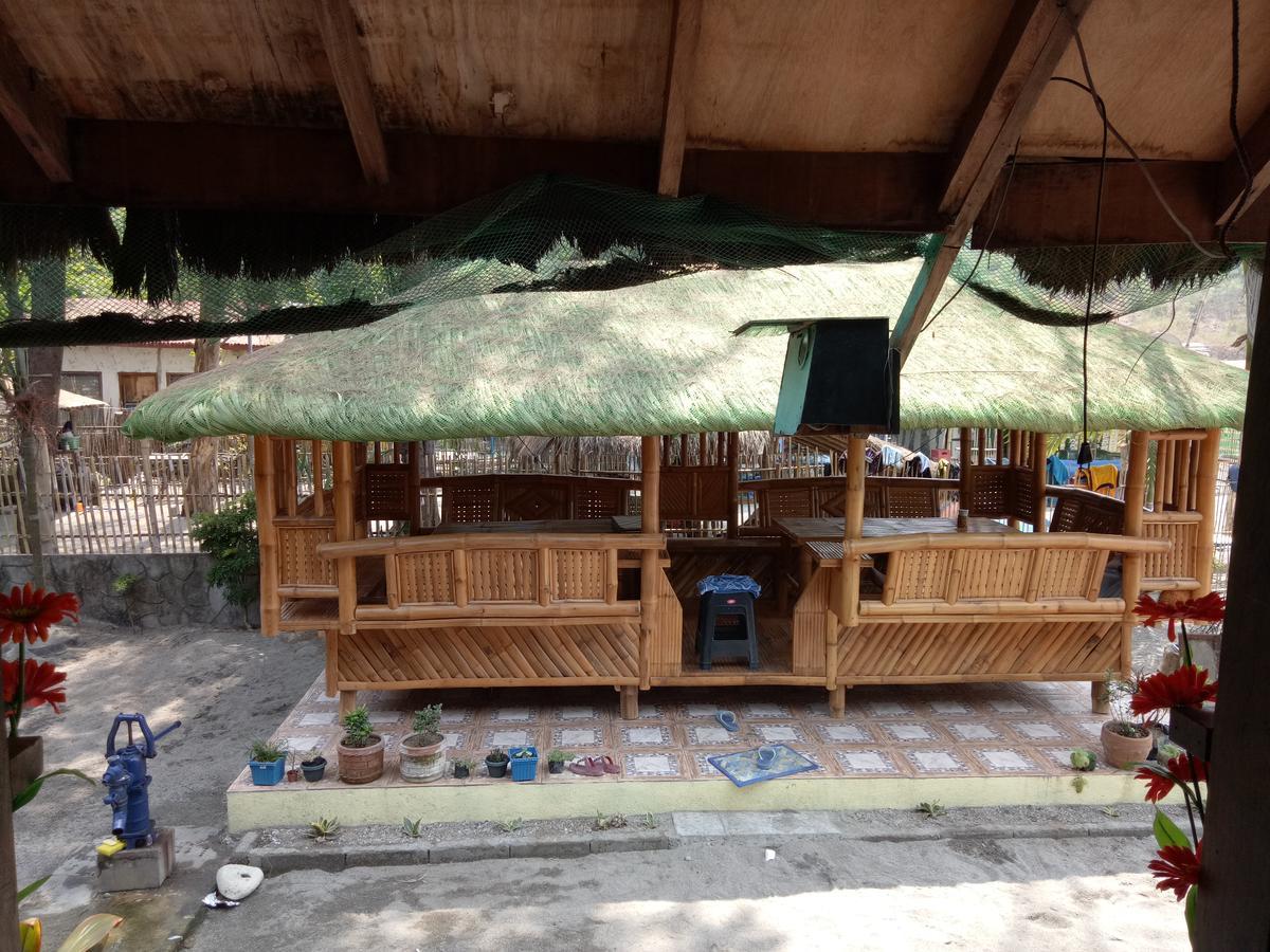 Prince Ludwig Beach Resort San Antonio  Buitenkant foto
