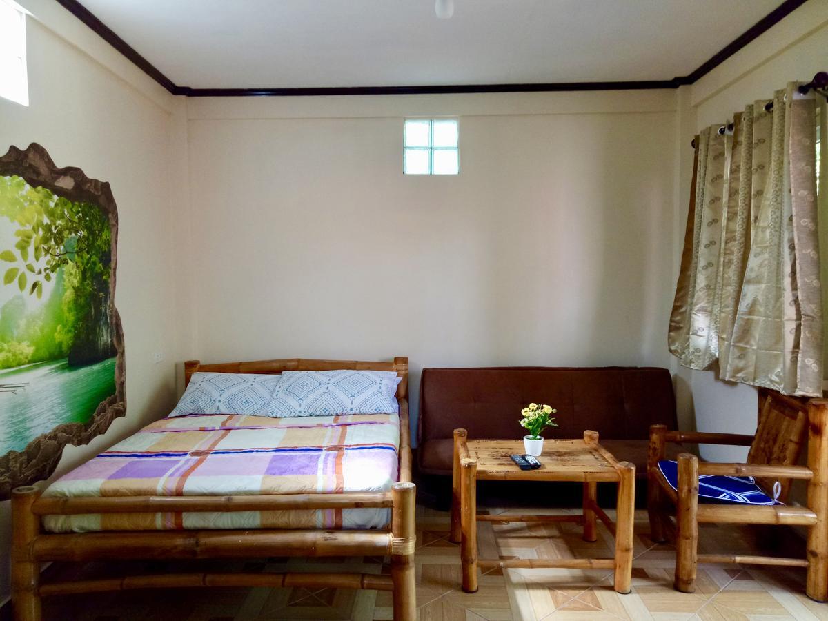 Prince Ludwig Beach Resort San Antonio  Buitenkant foto